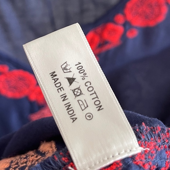 Rose and Rose Embroidered Boho Tunic Dress Size Small - Picture 6 of 6